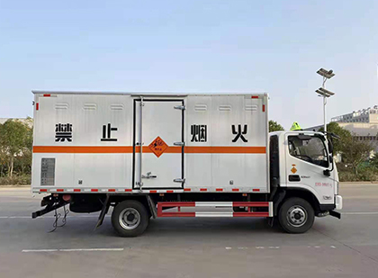龙潭爆破器材运输车